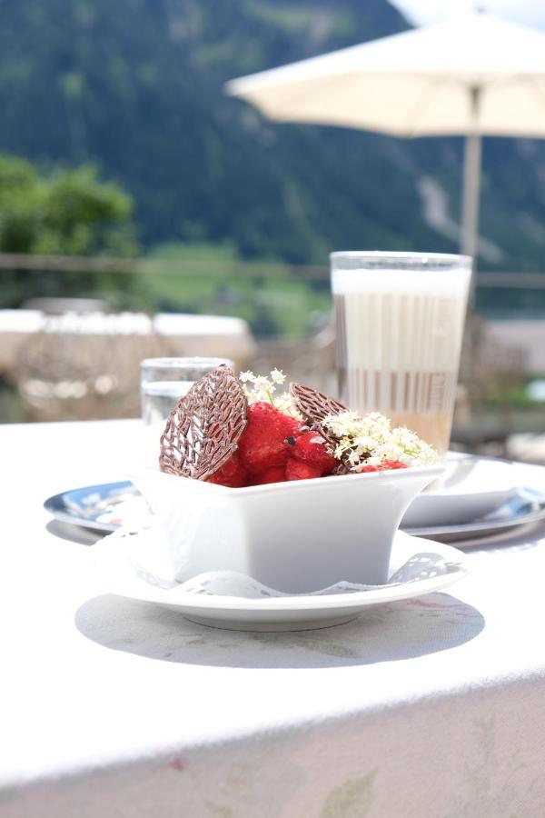 Haller'S Geniesserhotel Mittelberg Exterior photo